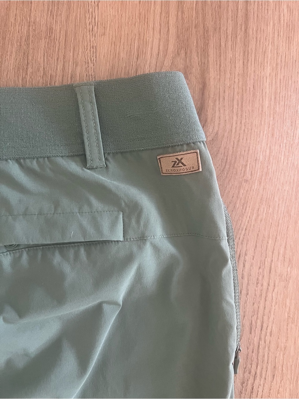 ZeroXposur Men's Green Solid Flat Front Casual Pants 40W XXL Nylon/Spandex - Picture 4 of 5